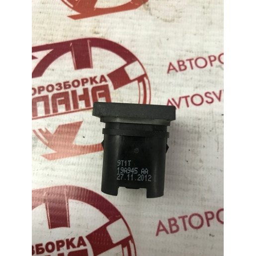 Кнопка рециркуляции воздуха Ford Connect 2002-2013 9T1T19A945AA